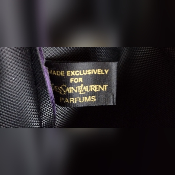NEW Yves Saint Laurent Parfums Cosmetics Bag - Picture 4 of 4